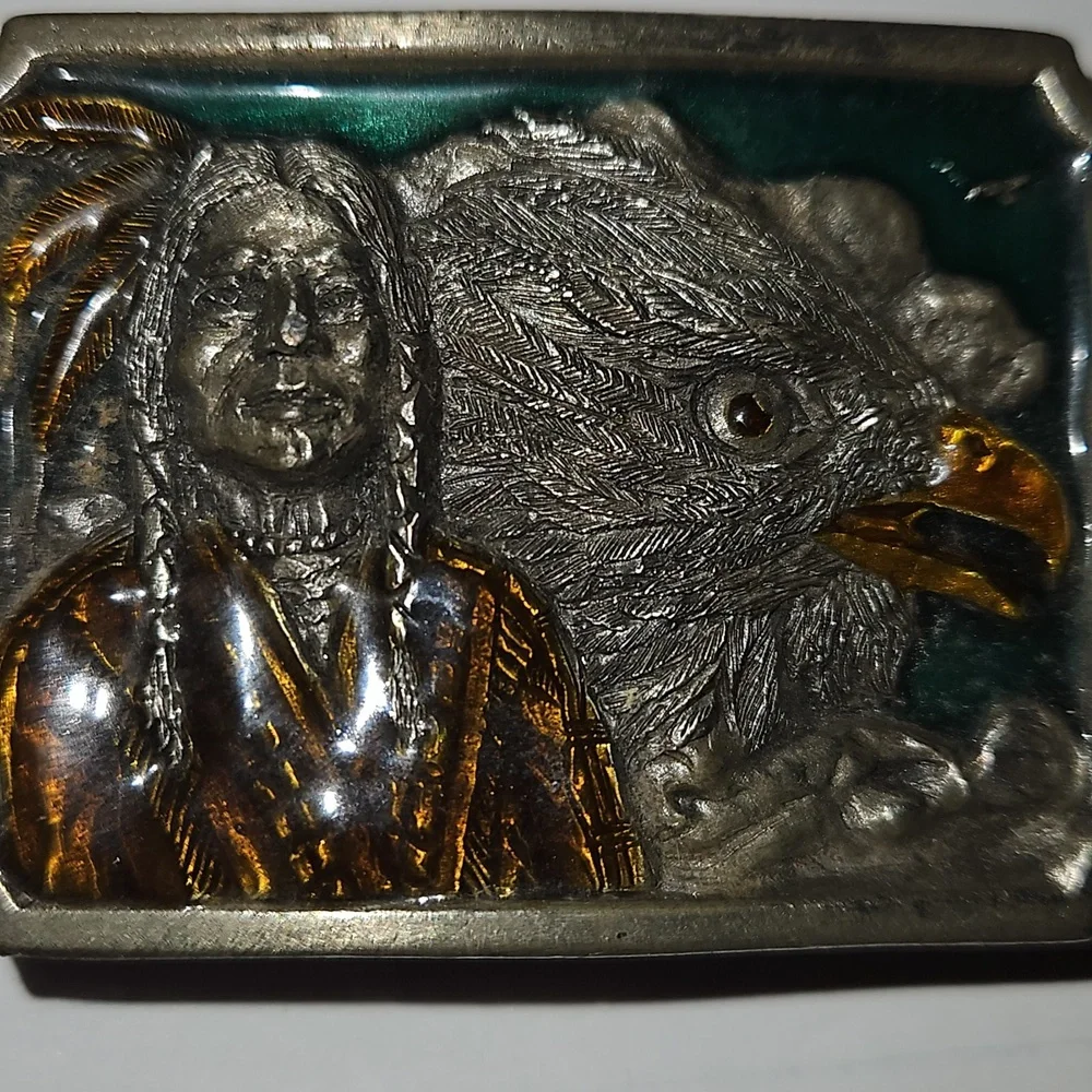 Early 80's youth/women's western motif belt buckle